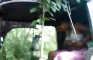 XXX 男の子が大好きへ遊びます彼の妹で彼の部屋 女 えろ 動画