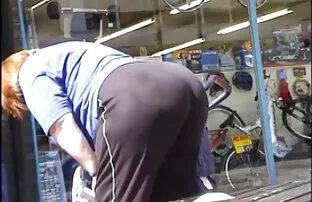 XXX 森とベッドルームの若いカップルの家 レズビアン えろ 動画