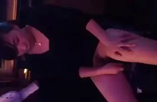 XXX 入れ墨テープ難しい問題で滑り噴出 アダルト アニメ 女性