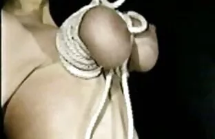 XXX 彼女の姪の化粧魅力のないラナ、そして彼女の売春婦のために 女性 無料 えろ 動画