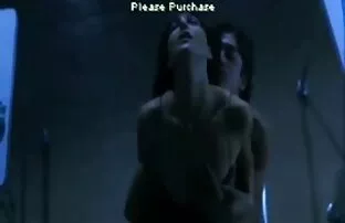 XXX 彼女は家の若い従業員に電話し、彼女にオルガスムを与えるように頼んだ レズビアン えろ